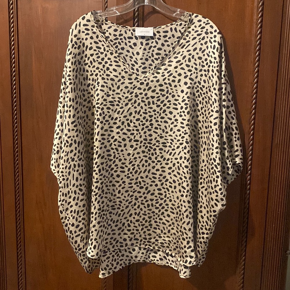 Adrienne boutique brand top, size medium, tan Dalmatian print